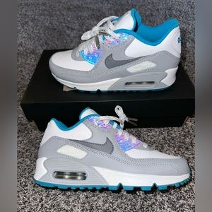 RARE Nike Air Max 90’s - White/Grey/Blue/Iridescent